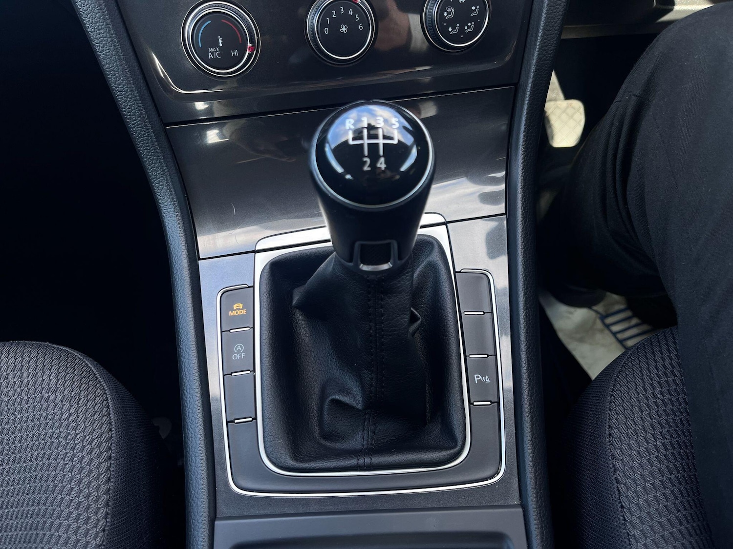 Used Volkswagen Golf for sale - 77925199: Photo 18