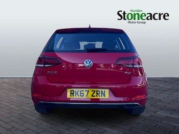 Used Volkswagen Golf 2017 for sale - 77925199: Photo