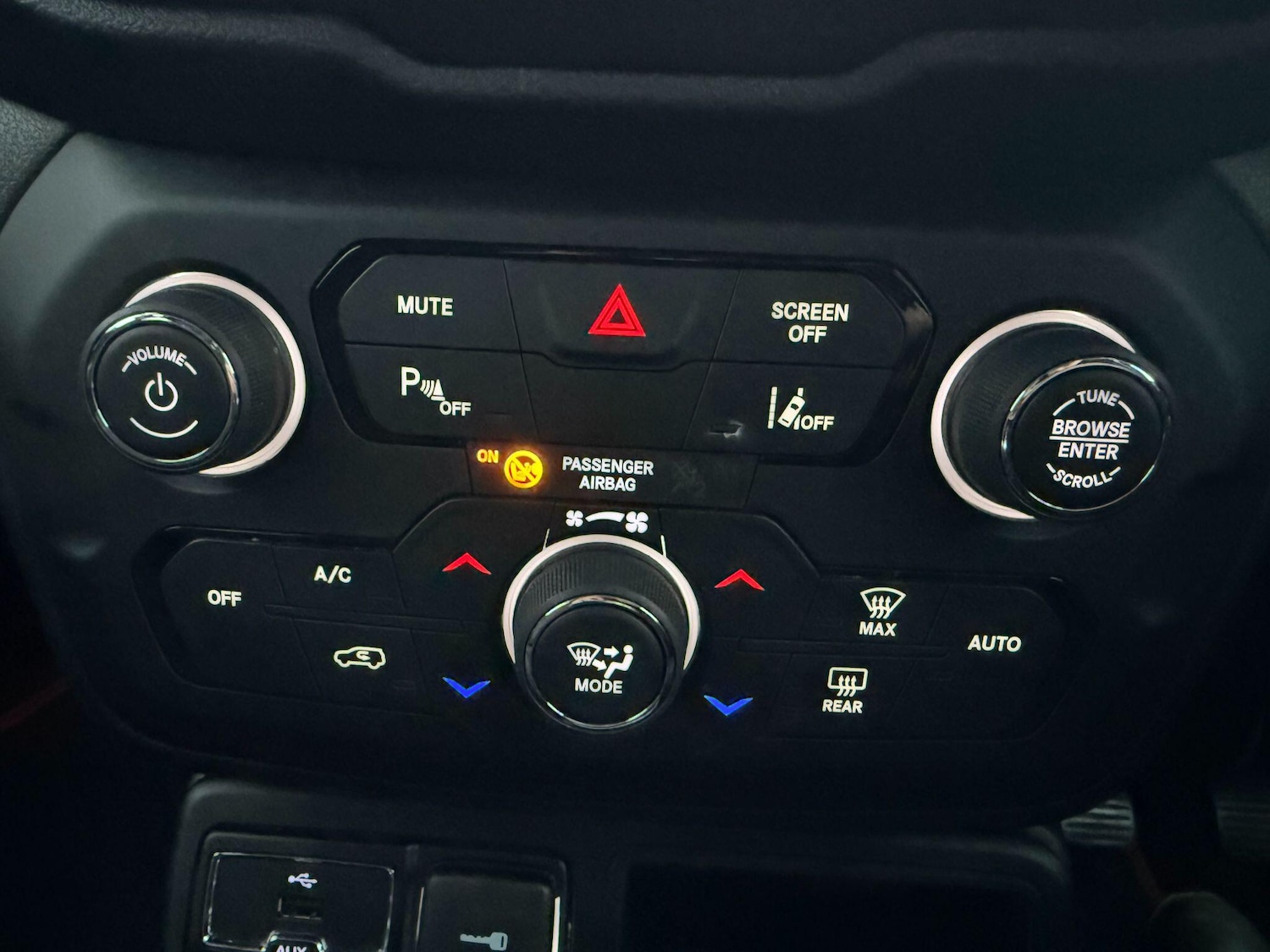 Used Jeep Renegade 2021 for sale - 77612728: Photo 17