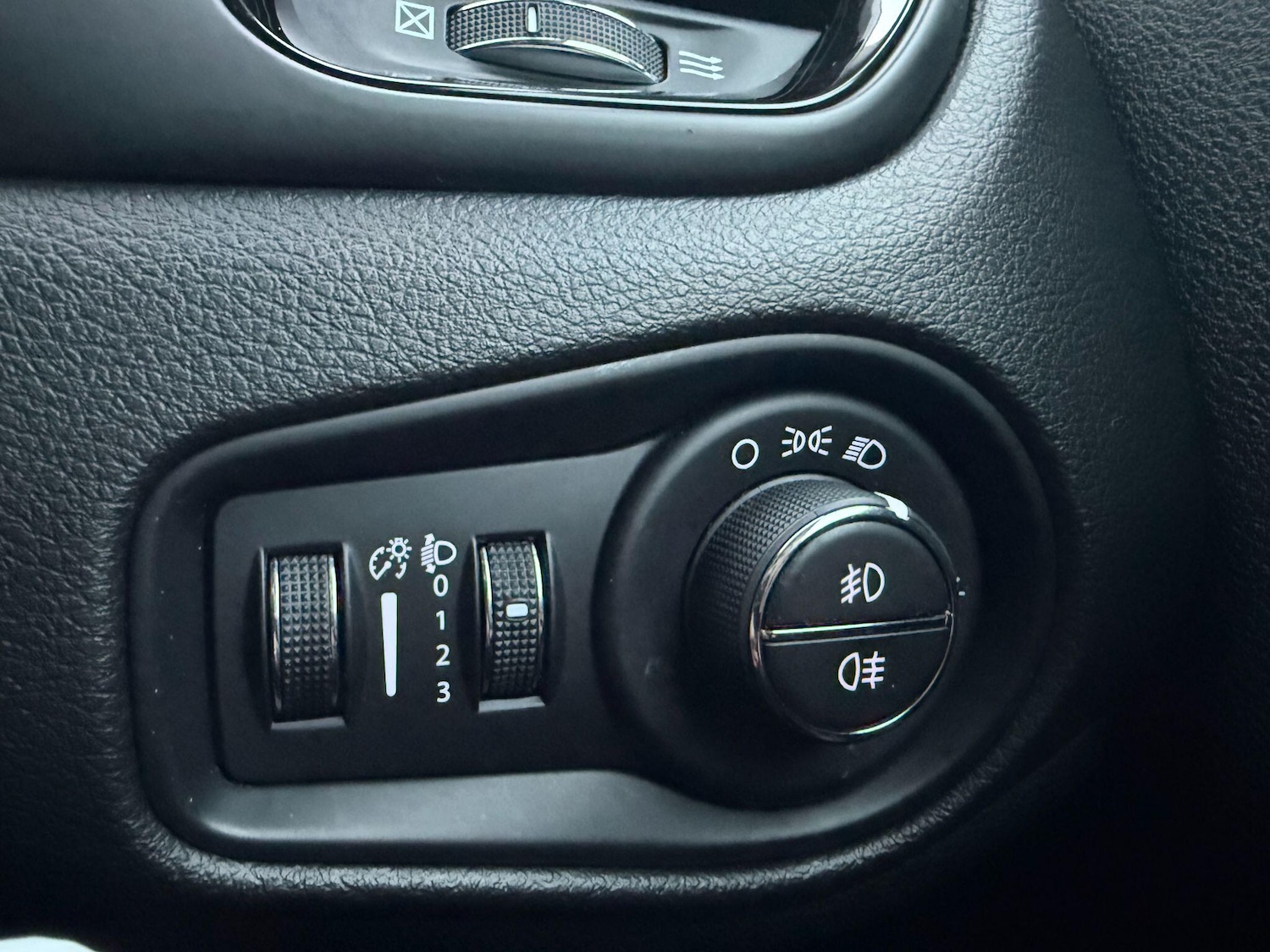 Used Jeep Renegade 2021 for sale - 77612728: Photo 18