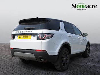 Used Land Rover Discovery Sport 2019 for sale - 79712429: Photo