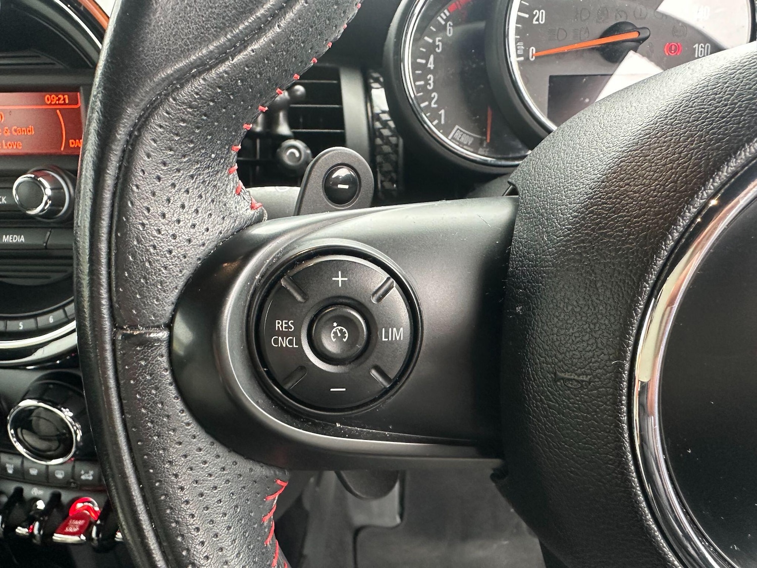 Used MINI Hatch 2016 for sale - 77969987: Photo 10