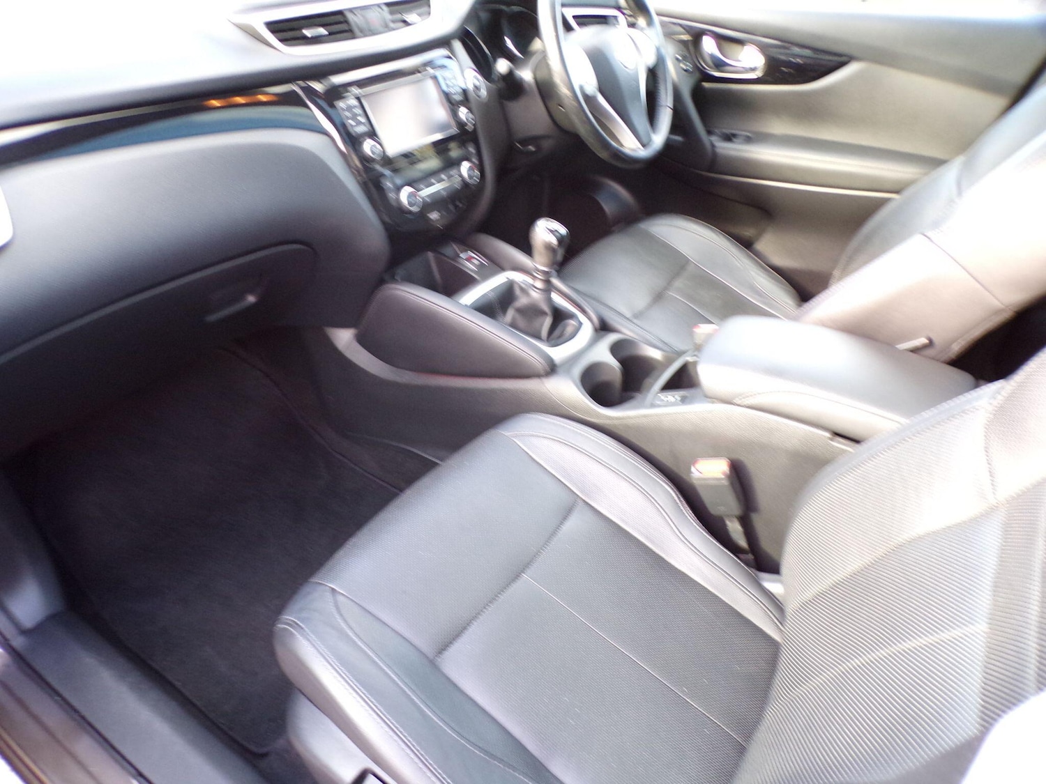 Used Nissan Qashqai 2017 for sale - 76408643: Photo 14