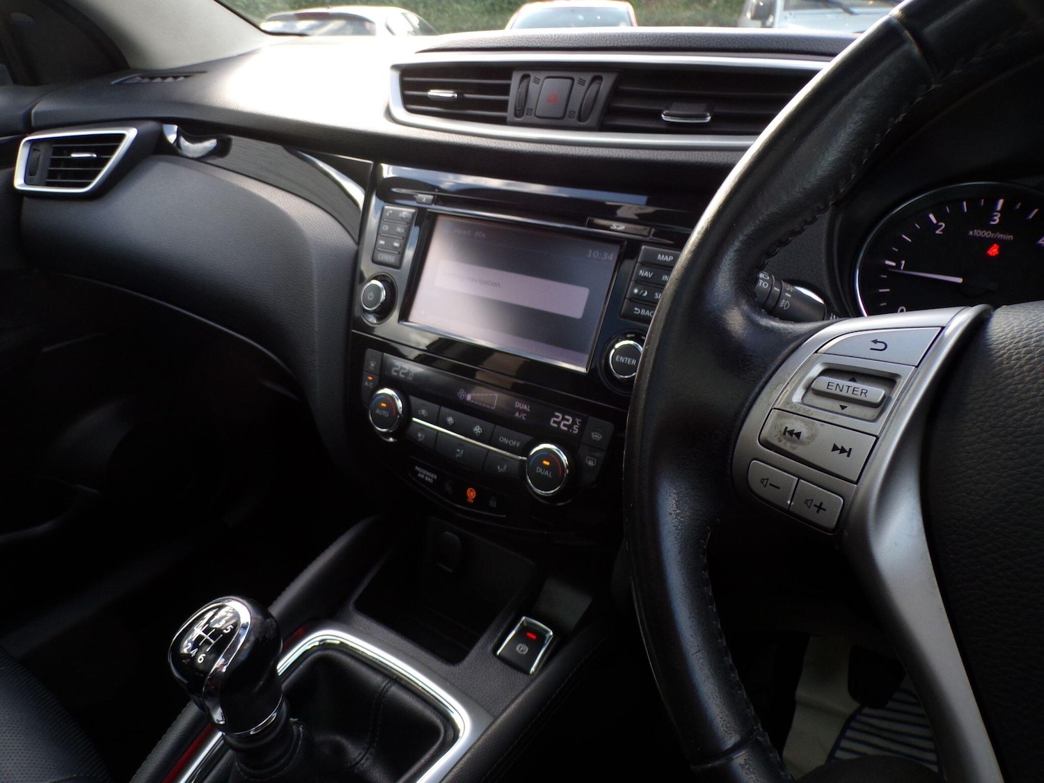 Used Nissan Qashqai 2017 for sale - 76408643: Photo 17