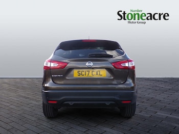 Used Nissan Qashqai 2017 for sale - 76408643: Photo