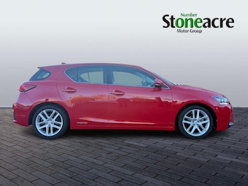 Used Lexus CT 2018 for sale - 76801640: Photo