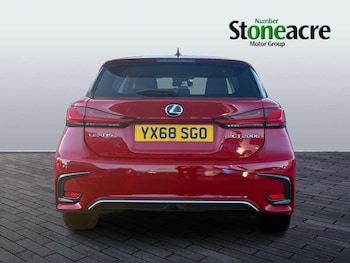 Used Lexus CT 2018 for sale - 76801640: Photo