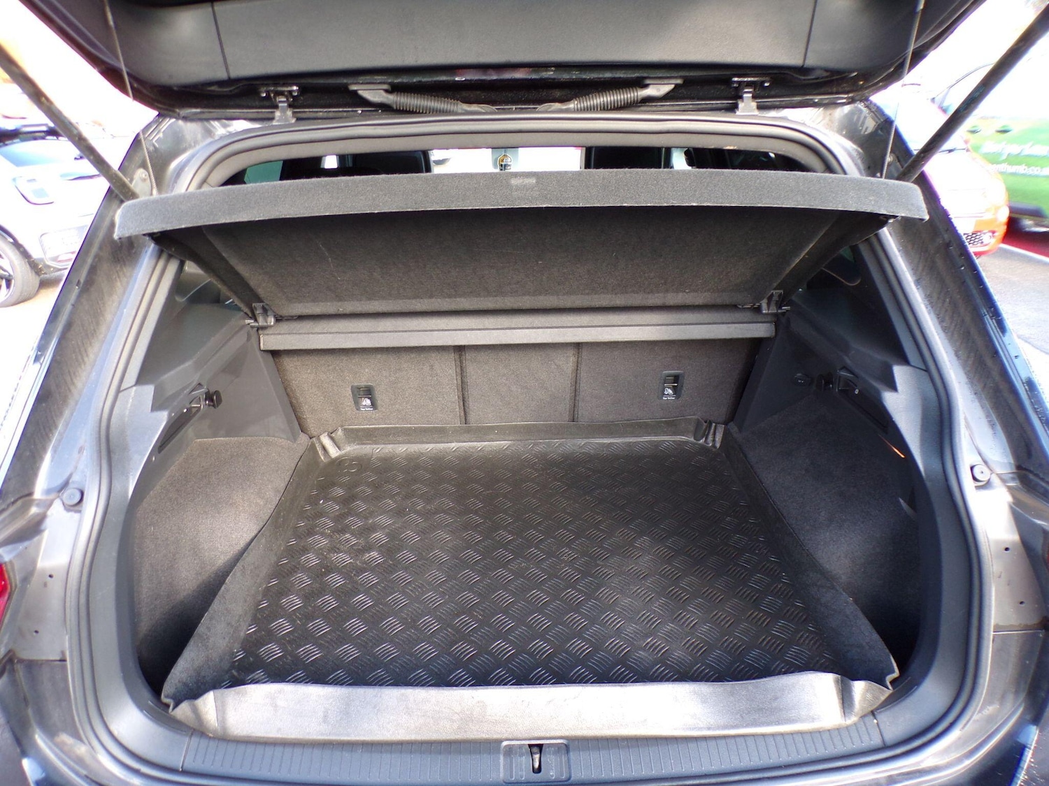 Used Volkswagen Tiguan 2019 for sale - 76550088: Photo 10