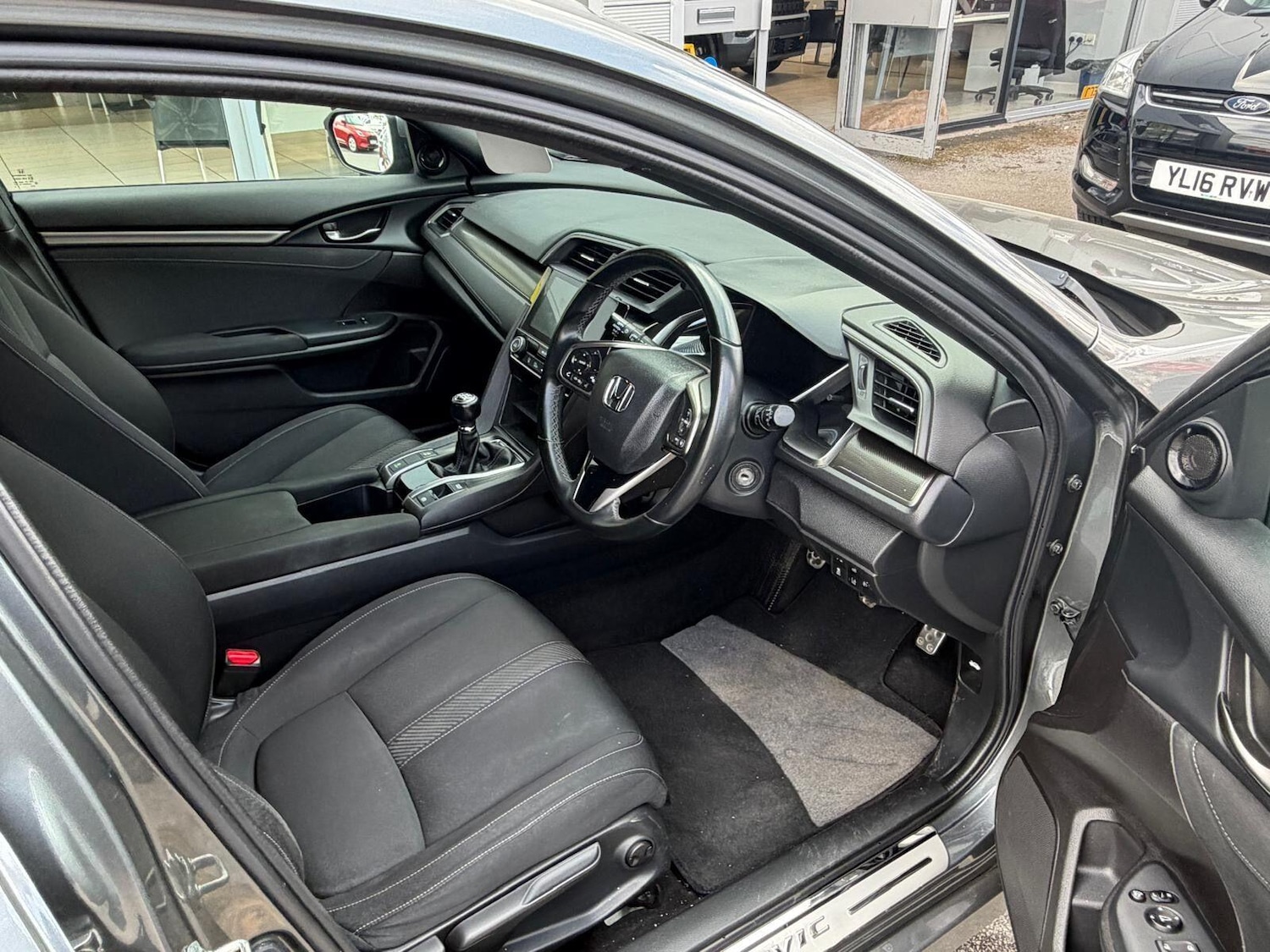 Used Honda Civic for sale - 78034470: Photo 11