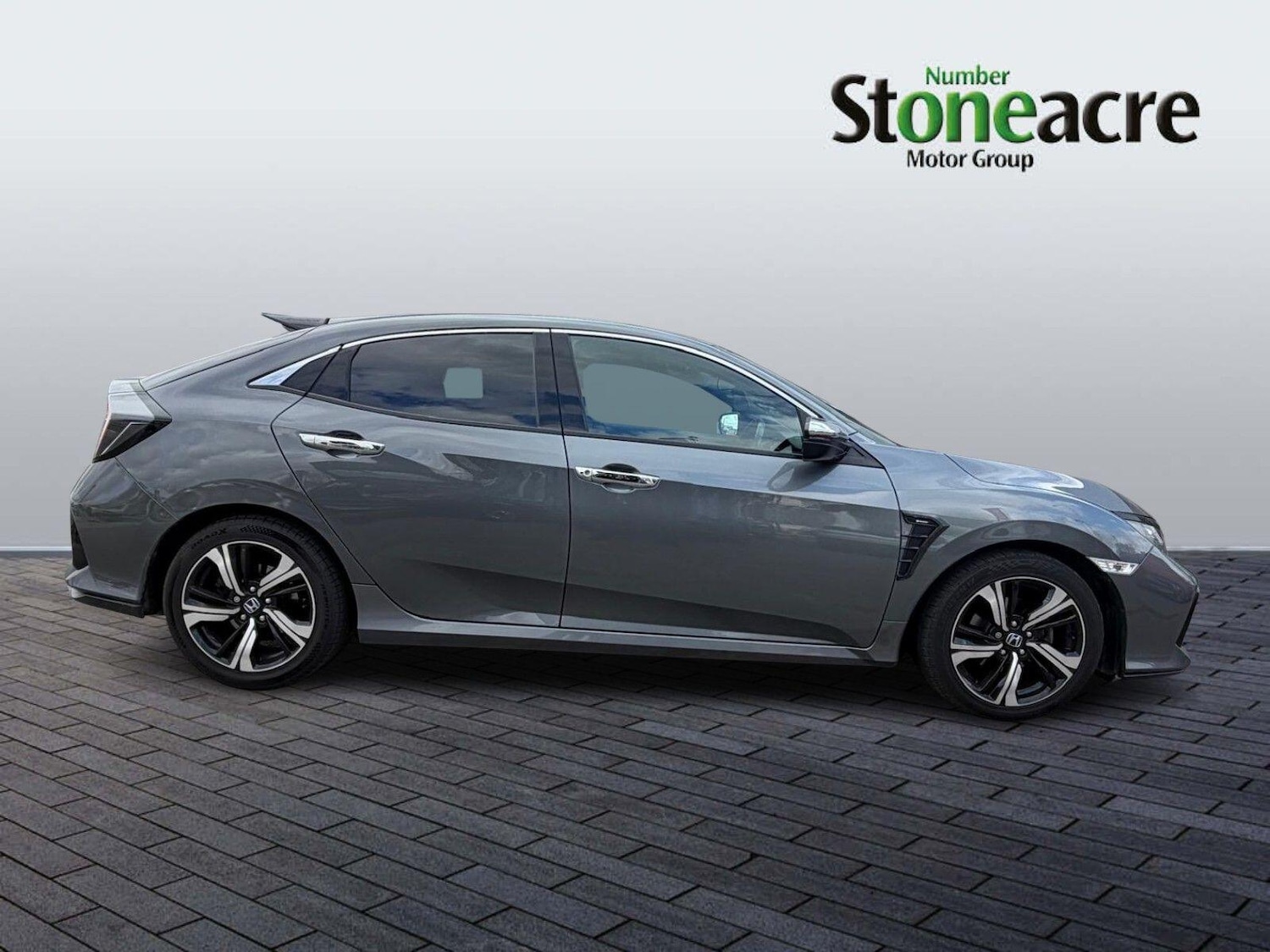 Used Honda Civic for sale - 78034470: Photo 2