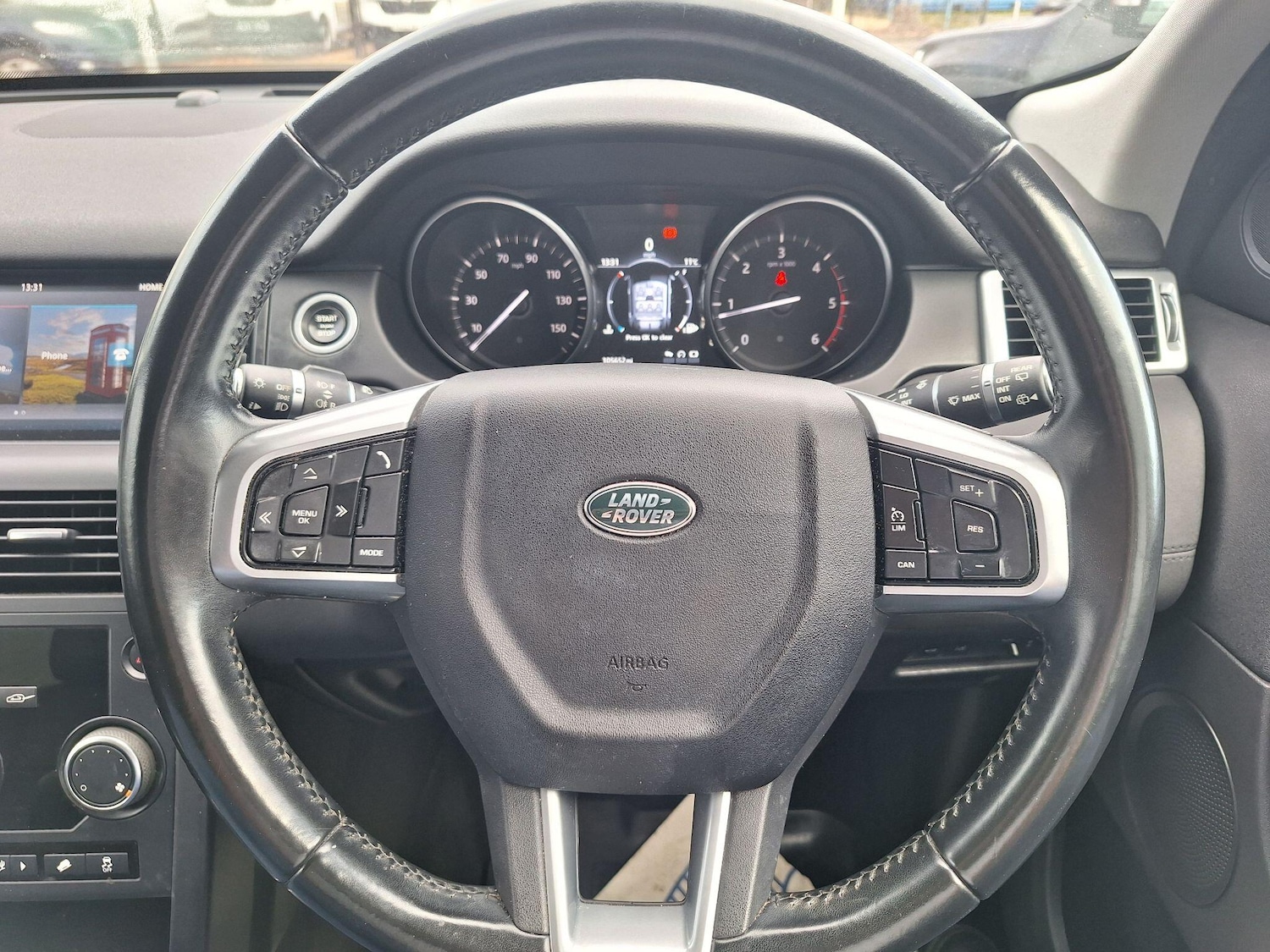 Used Land Rover Discovery Sport 2017 for sale - 76743082: Photo 30
