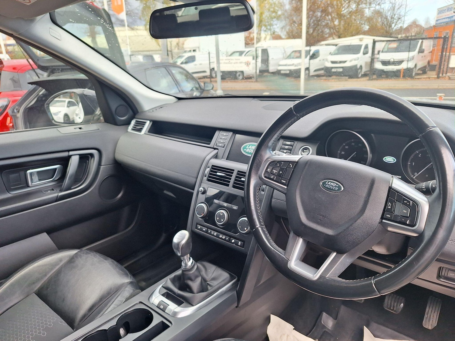 Used Land Rover Discovery Sport 2017 for sale - 76743082: Photo 9