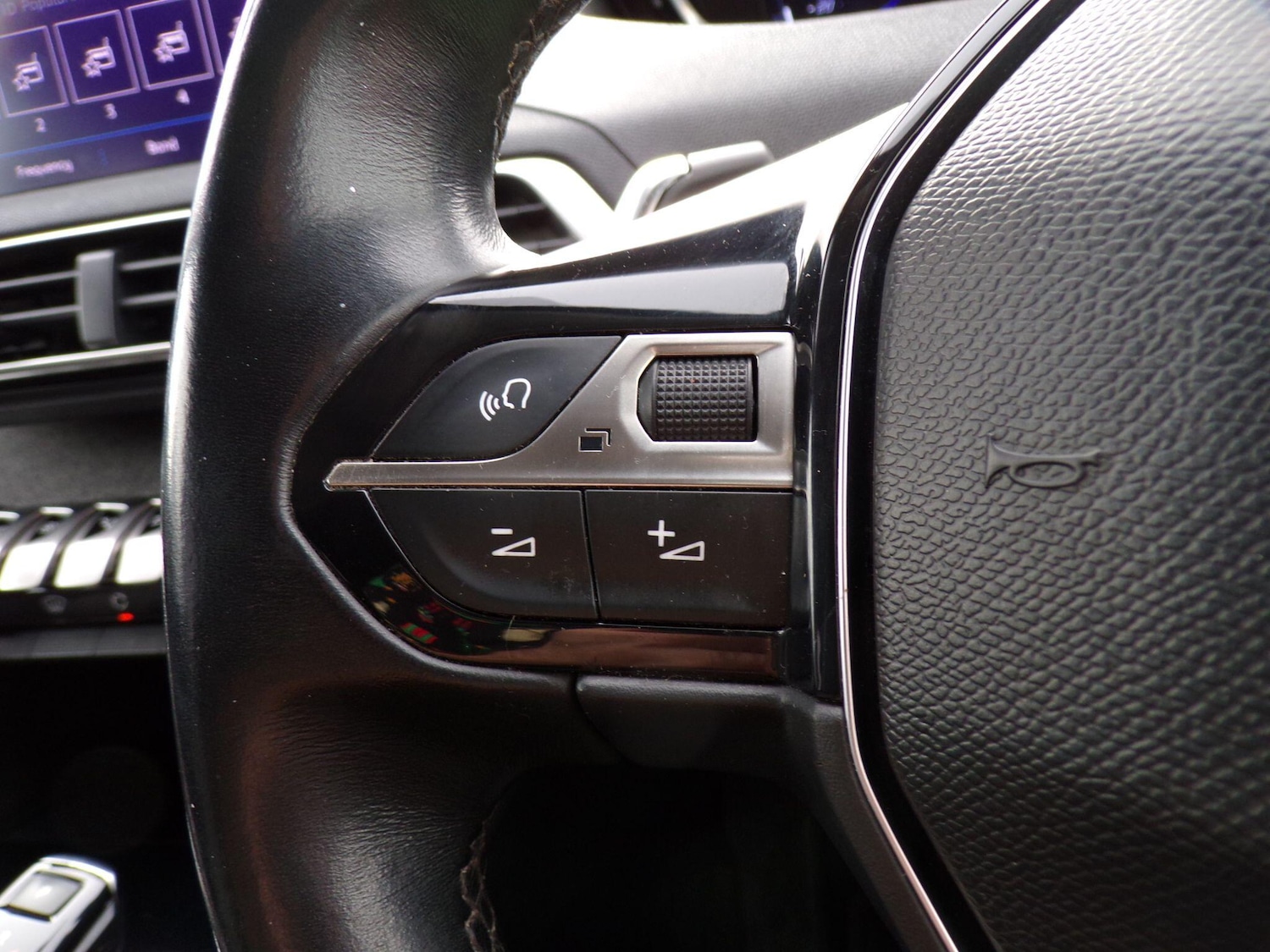 Used Peugeot 3008 for sale - 76728815: Photo 24