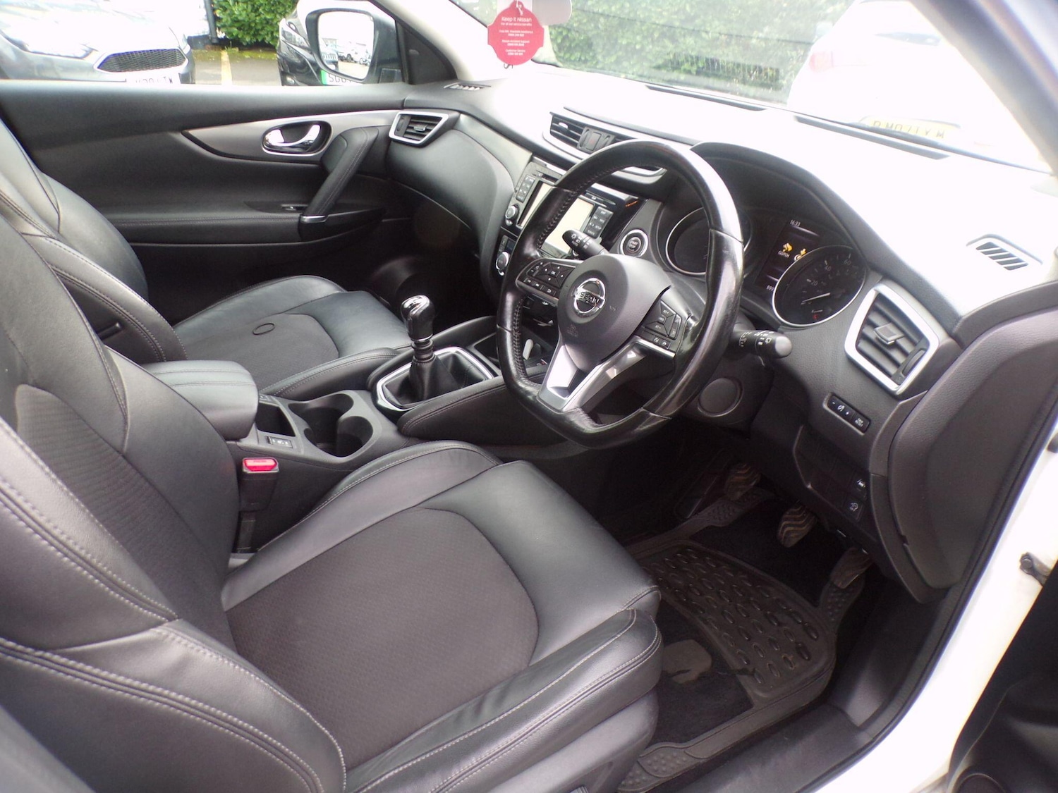 Used Nissan Qashqai 2017 for sale - 76151476: Photo 11