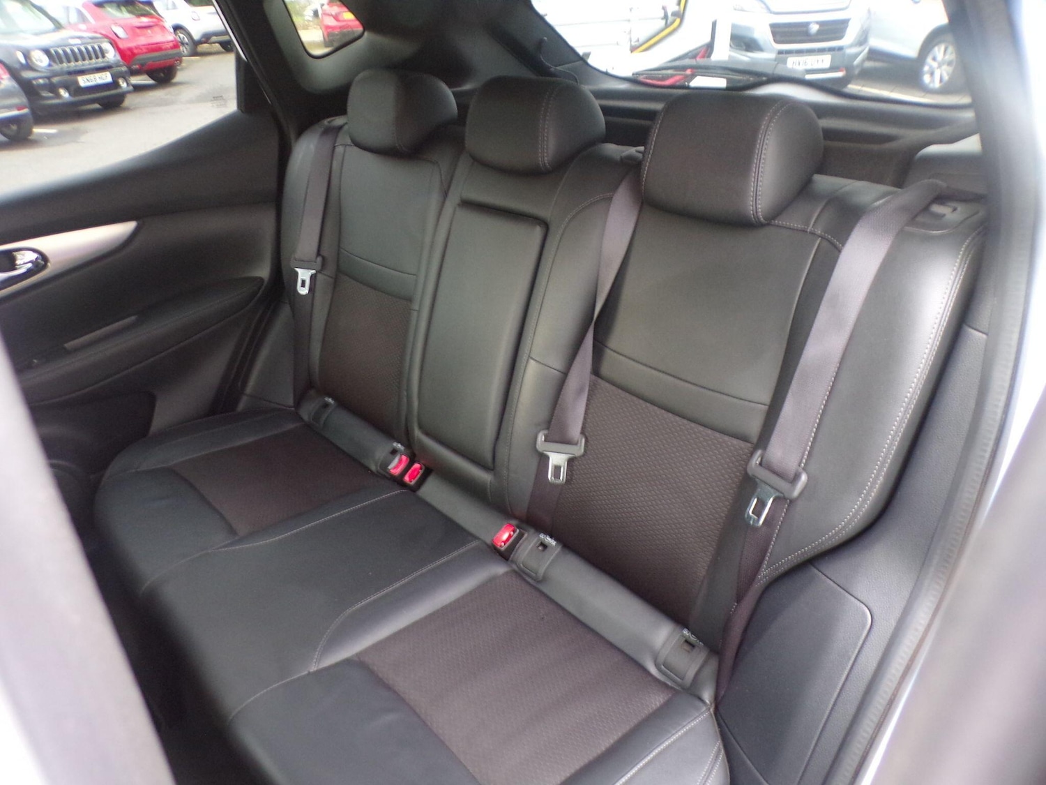 Used Nissan Qashqai 2017 for sale - 76151476: Photo 13