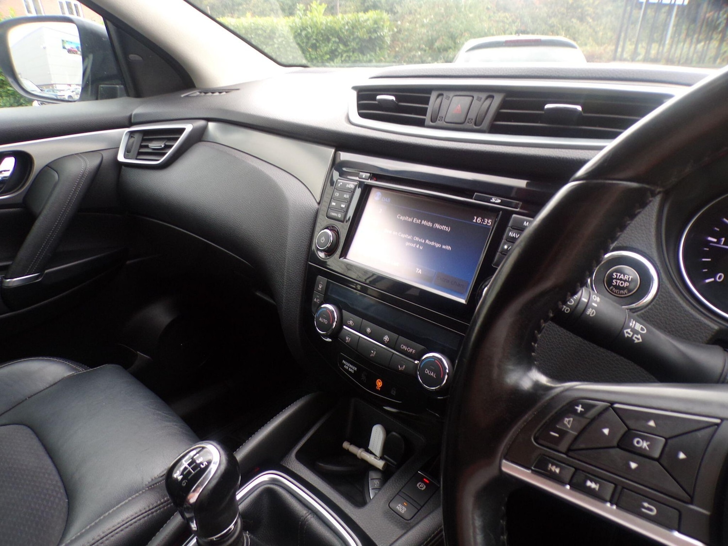 Used Nissan Qashqai 2017 for sale - 76151476: Photo 17
