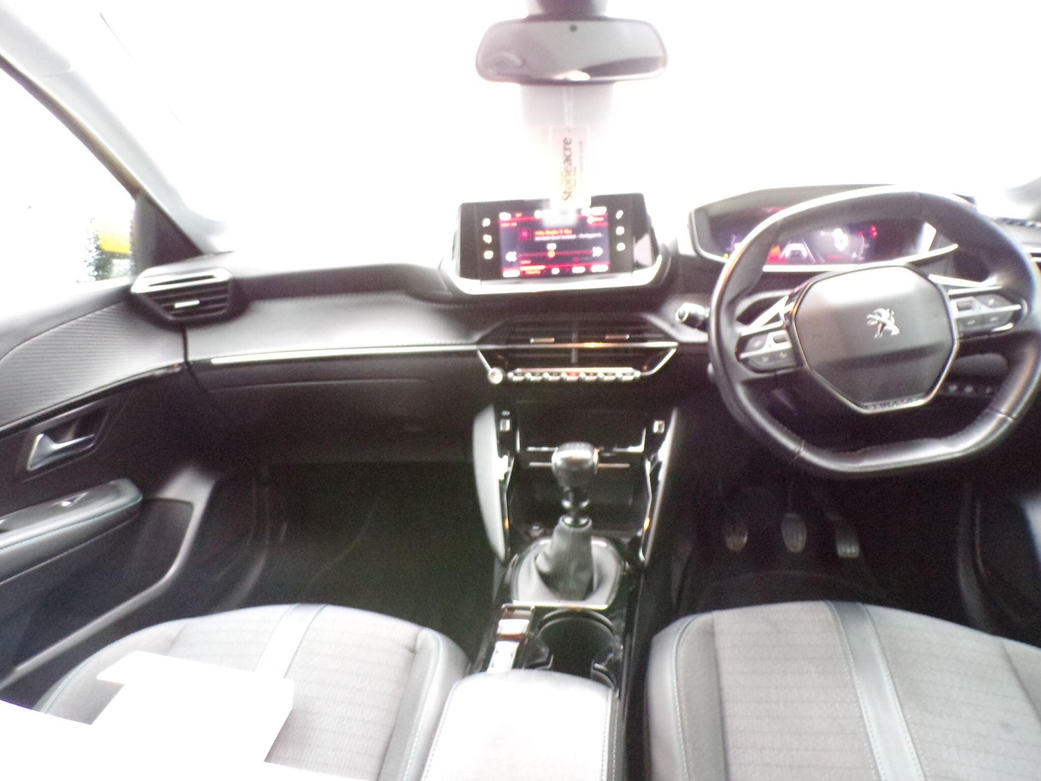 Used Peugeot 208 2020 for sale - 76538989: Photo 18