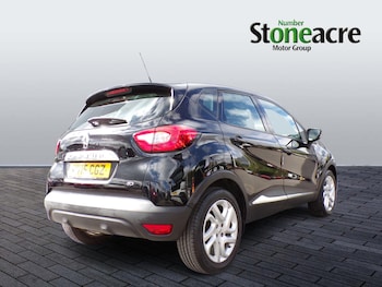 Used Renault Captur 2015 for sale - 75708632: Photo