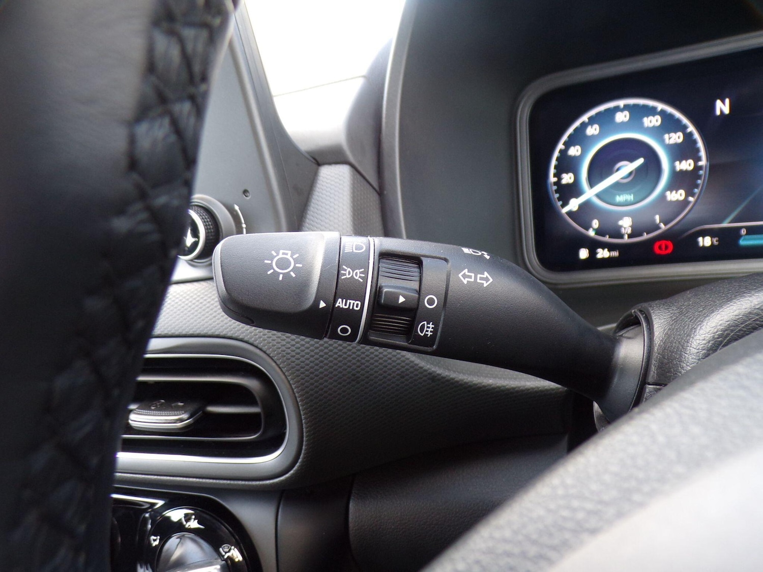 Used Hyundai KONA 2023 for sale - 76122709: Photo 21