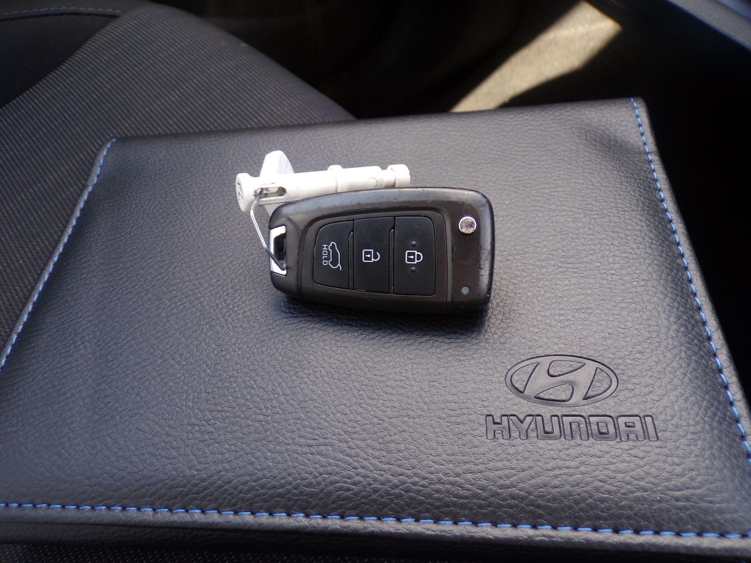 Used Hyundai KONA 2023 for sale - 76122709: Photo 29