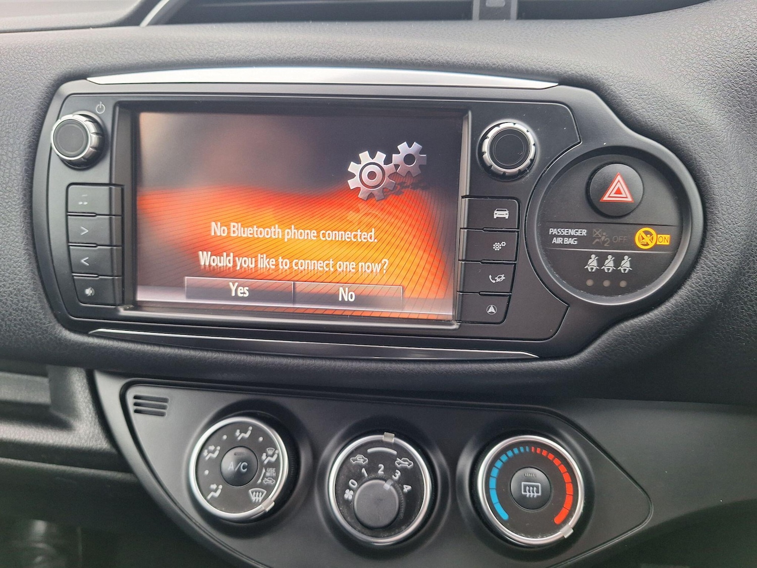 Used Toyota Yaris for sale - 77599127: Photo 23