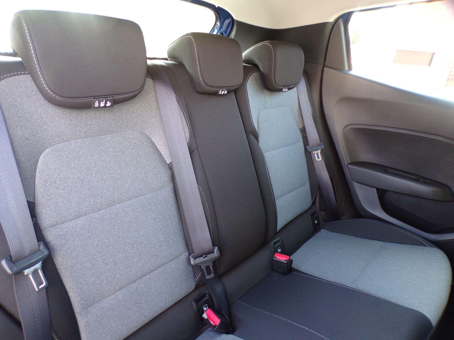 Used Renault Clio 2024 for sale - 76121933: Photo 13