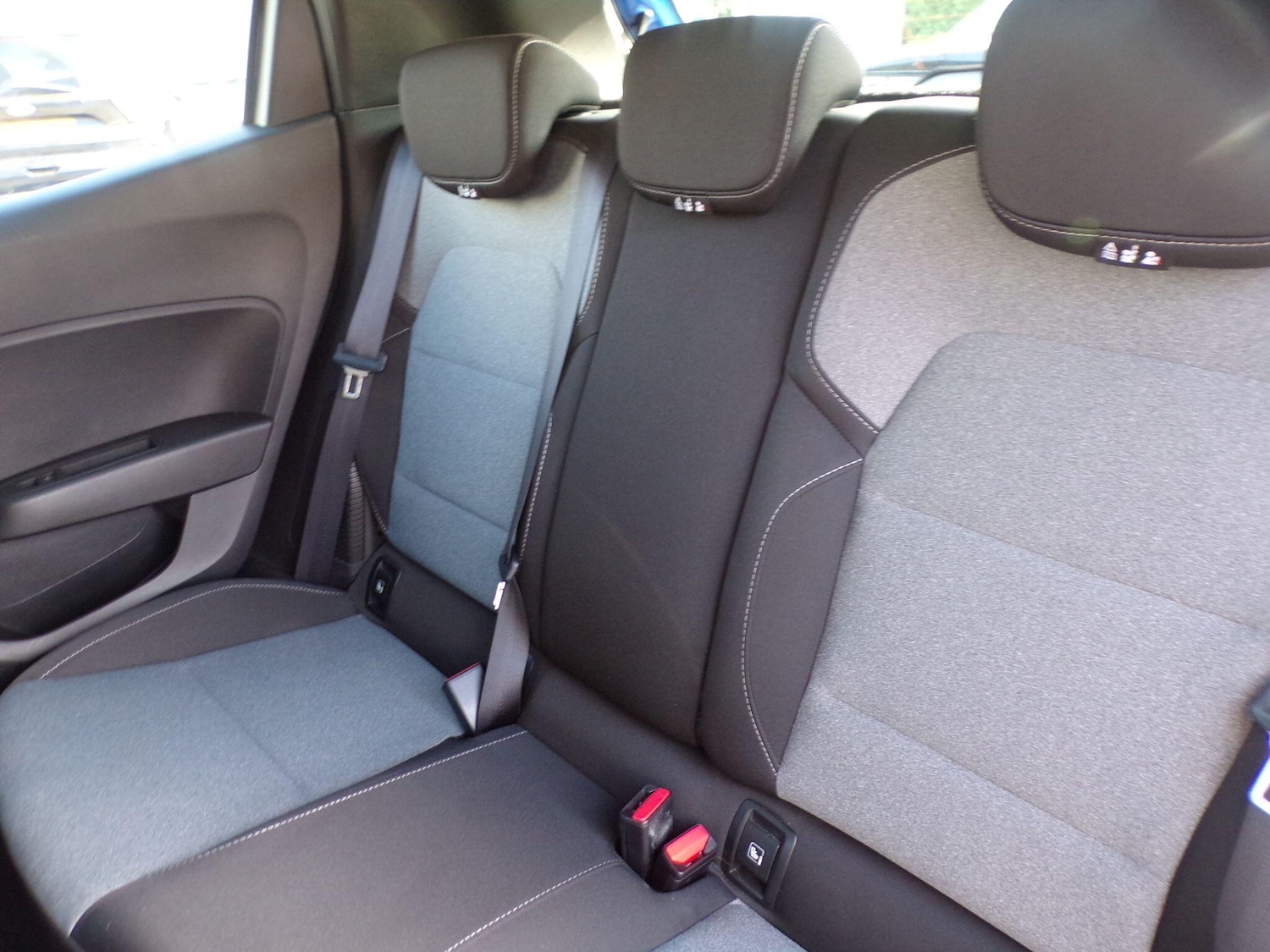 Used Renault Clio 2024 for sale - 76121933: Photo 16