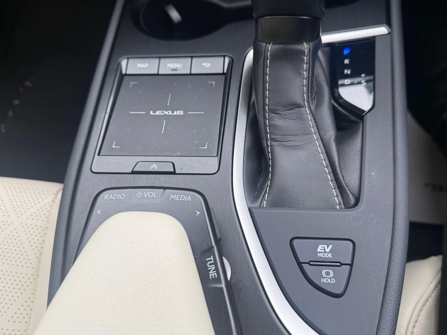 Used Lexus UX 2019 for sale - 77854167: Photo 14