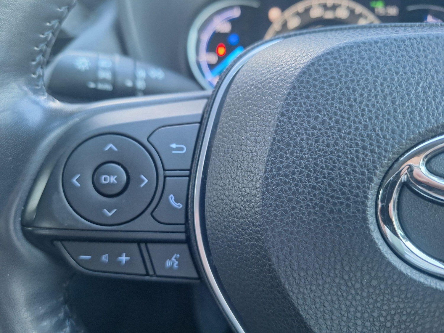 Used Toyota RAV4 2019 for sale - 77377495: Photo 19