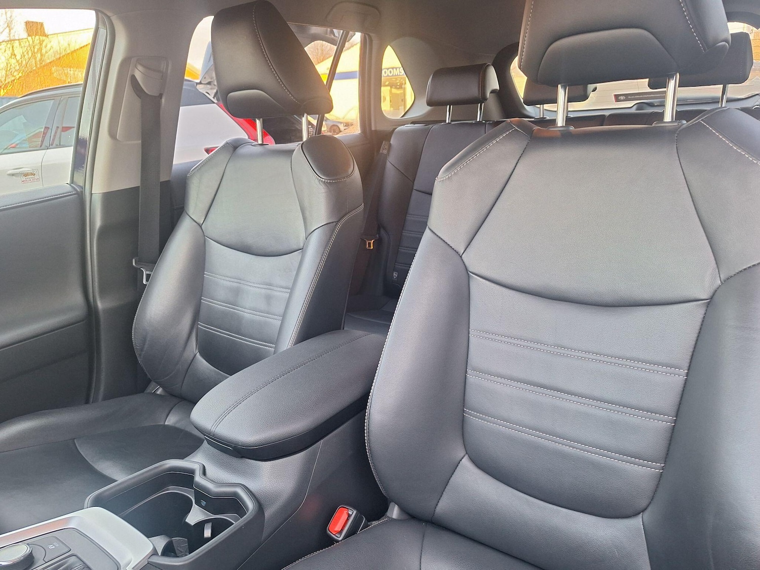 Used Toyota RAV4 2019 for sale - 77377495: Photo 31