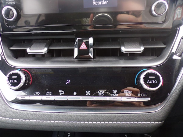 Used Toyota Corolla 2021 for sale - 76152488: Photo 30