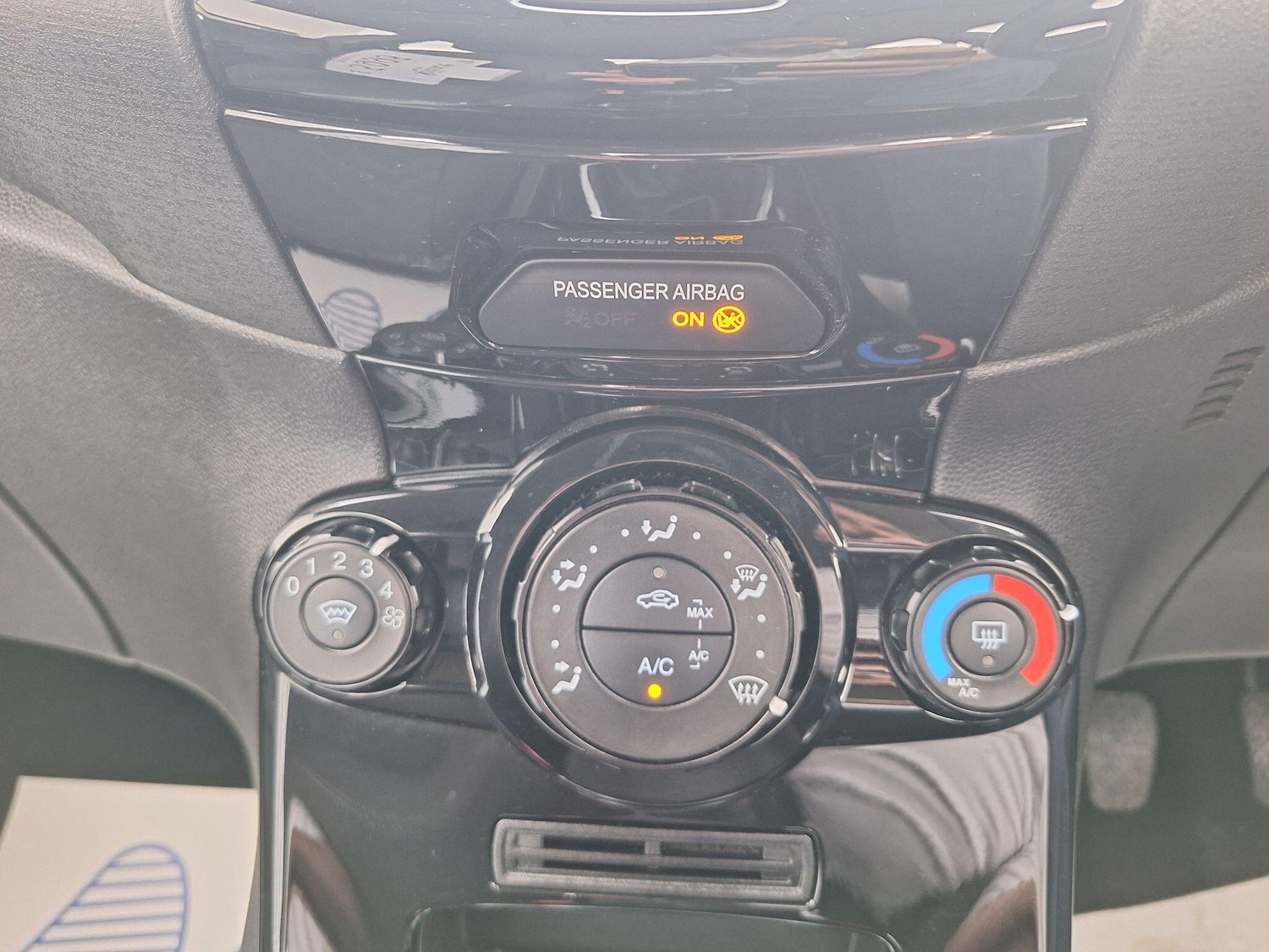 Used Ford Fiesta 2016 for sale - 78184470: Photo 30