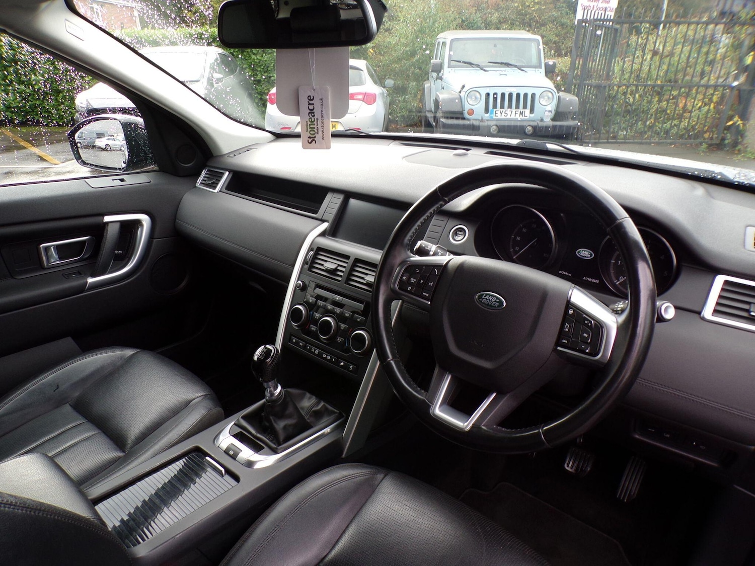 Used Land Rover Discovery Sport 2017 for sale - 76337472: Photo 14