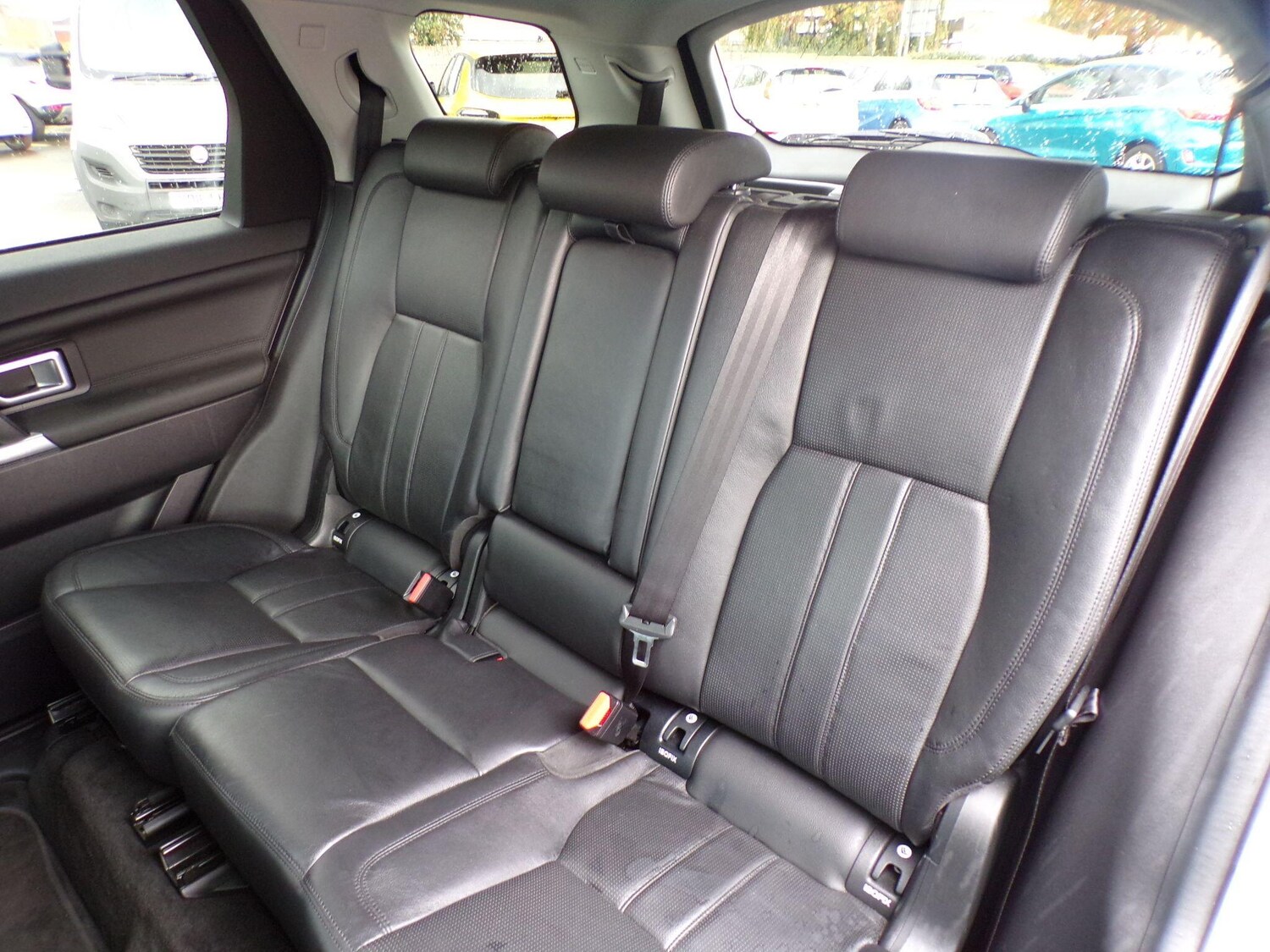 Used Land Rover Discovery Sport 2017 for sale - 76337472: Photo 16