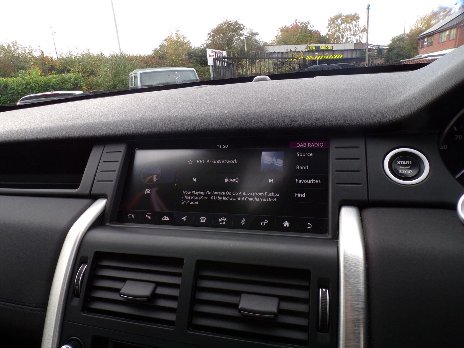 Used Land Rover Discovery Sport 2017 for sale - 76337472: Photo 34