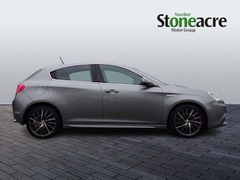 Used Alfa Romeo Giulietta 2016 for sale - 75809932: Photo