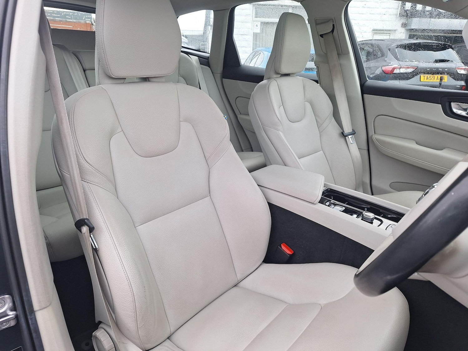 Used Volvo XC60 2021 for sale - 77119574: Photo 12