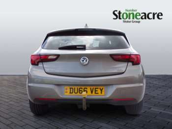 Used Vauxhall Astra 2017 for sale - 75082065: Photo
