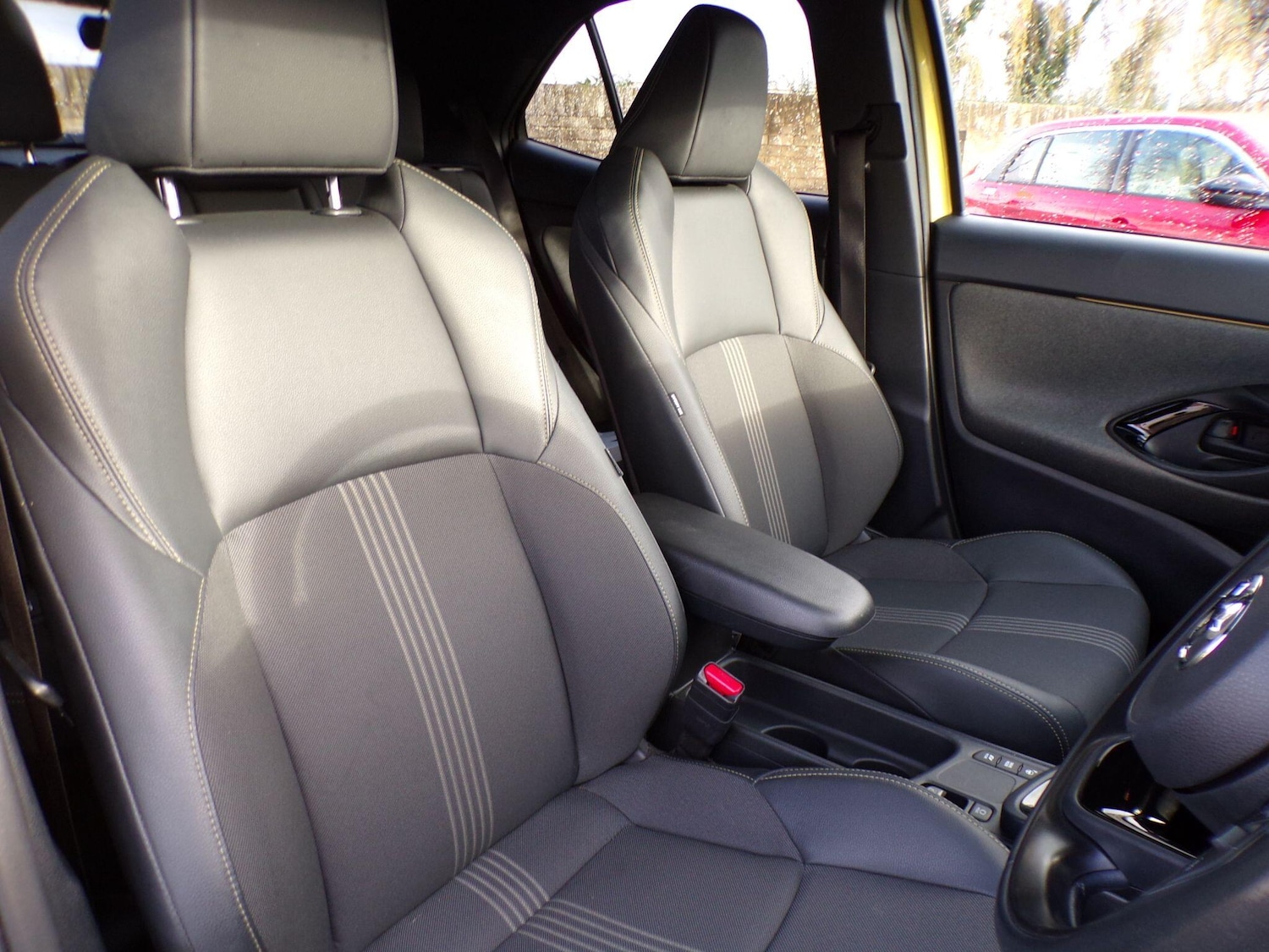 Used Toyota Yaris Cross 2022 for sale - 76633085: Photo 11