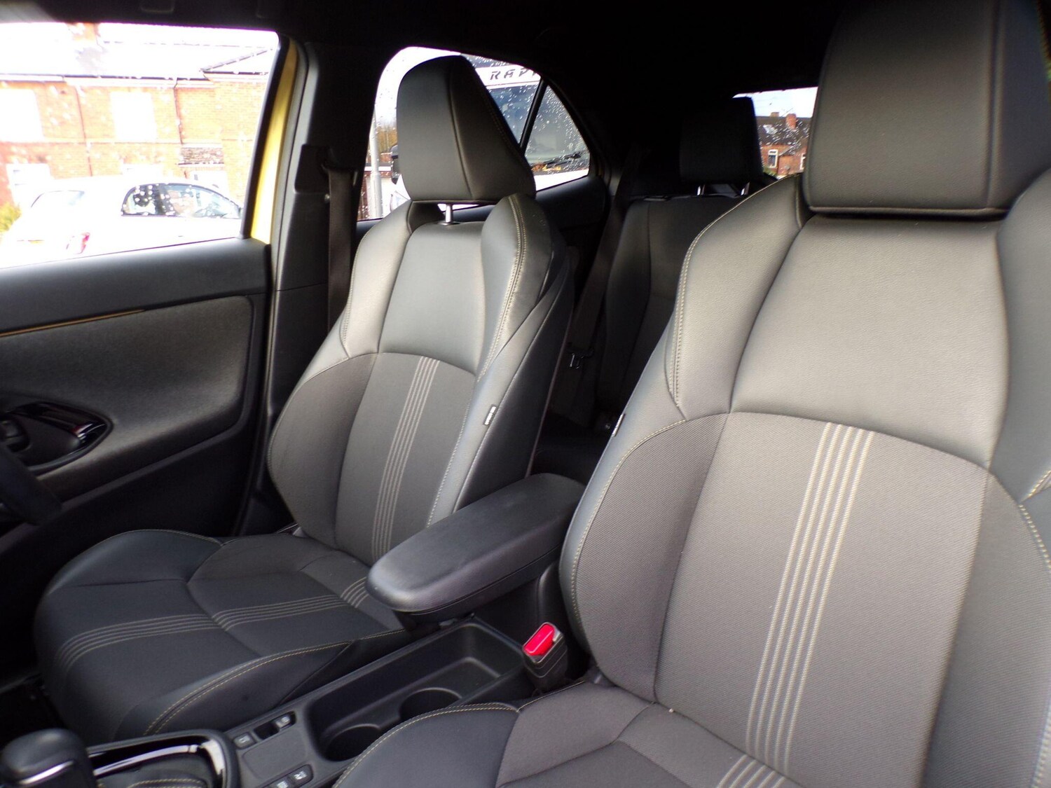 Used Toyota Yaris Cross 2022 for sale - 76633085: Photo 14