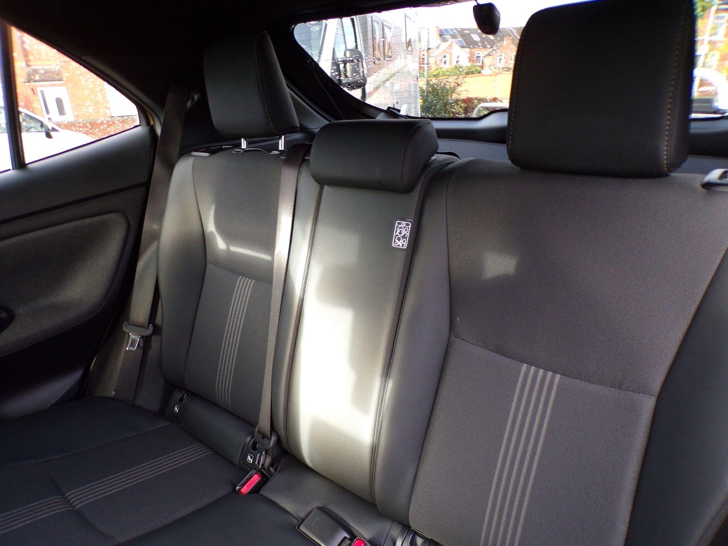 Used Toyota Yaris Cross 2022 for sale - 76633085: Photo 16