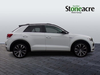Used Volkswagen T-Roc 2019 for sale - 76138713: Photo