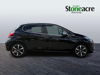 Used Peugeot 208 2018 for sale - 78822393: Photo