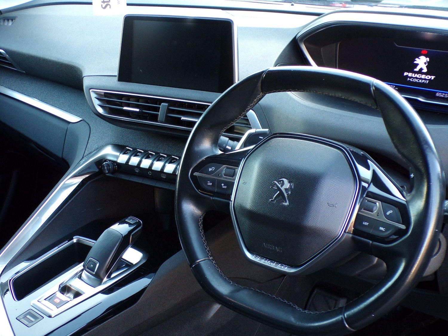 Used Peugeot 3008 2017 for sale - 76735268: Photo 17