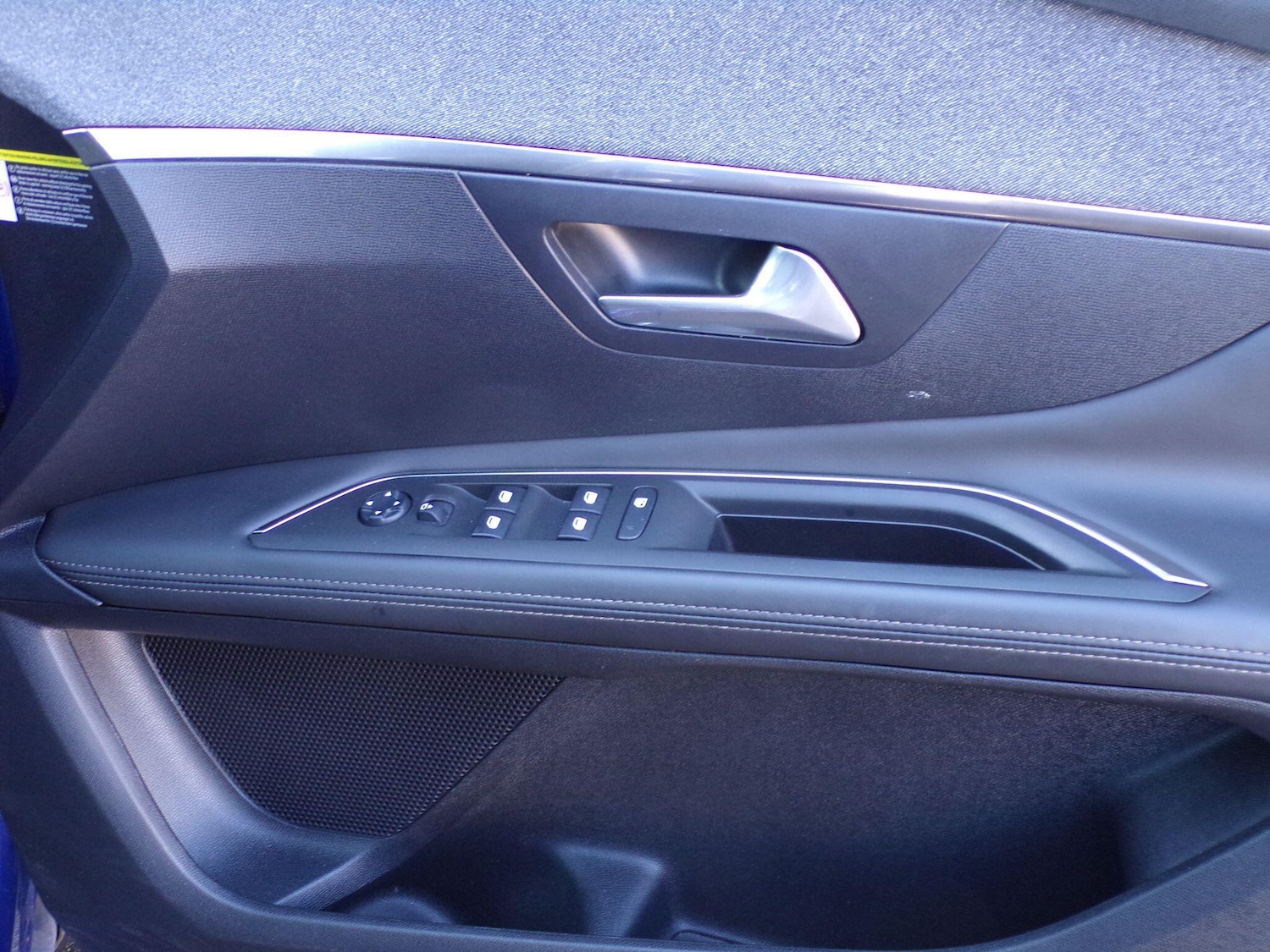 Used Peugeot 3008 2017 for sale - 76735268: Photo 18