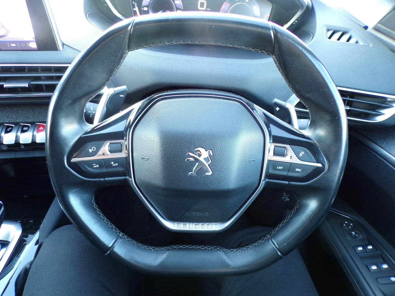 Used Peugeot 3008 2017 for sale - 76735268: Photo 23