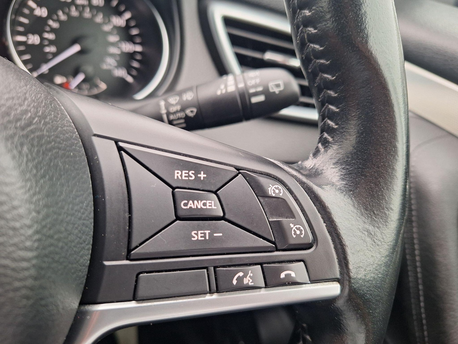 Used Nissan Qashqai 2018 for sale - 77456132: Photo 15