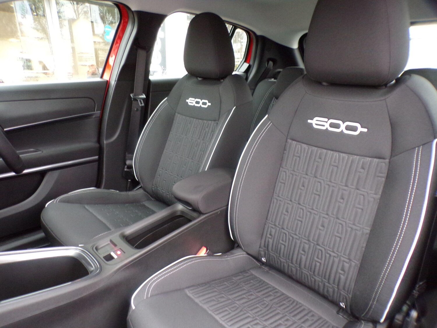 Used Fiat 600 2025 for sale - 76549432: Photo 16