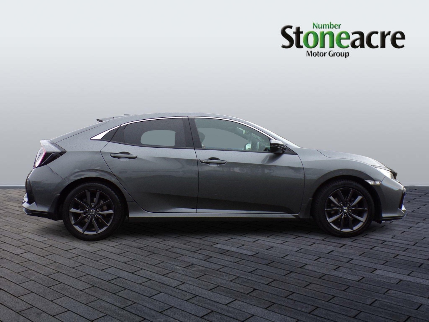 Used Honda Civic 2020 for sale - 76781986: Photo 2