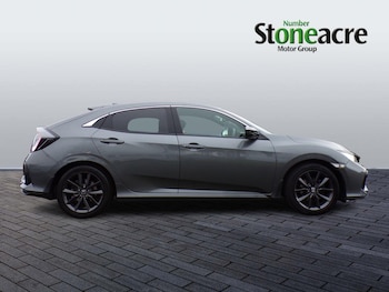 Used Honda Civic 2020 for sale - 76781986: Photo